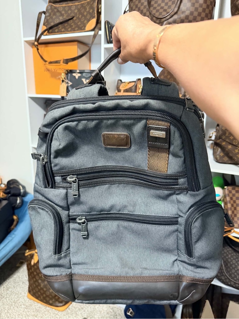 Backpack - Picture 4 of 4